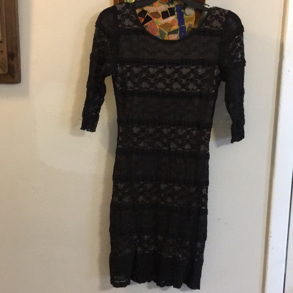 Love Culture Black Lace Bodycon Dress